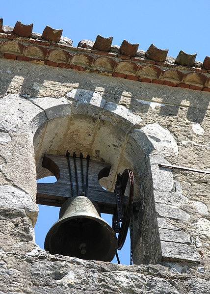 File:Église Grande de Bélaye (détail) Lot, Midi-Pyrénées, France 2010.jpg