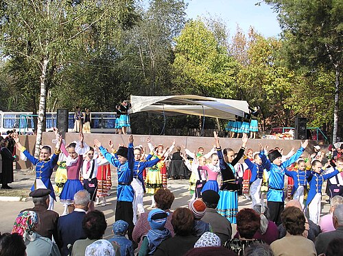 Погода в новотроицком районе. Станица Новотроицкая Ставропольский край. Станица Новотроицкая Изобильненский район. Новотроицкое Изобильненского района Ставропольского края. Население станицы Новотроицкая Ставропольский.