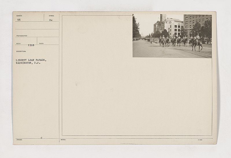 File:111-SC-55 - Liberty Loan Parade, Washington, D.C. - NARA - 55161533.jpg