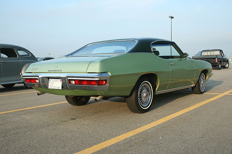 File:1972 Pontiac Lemans Rear.JPG