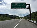 Miniatuur voor Bestand:2017-06-12 15 44 17 View north along U.S. Route 25E at U.S. Route 58 (Wilderness Road) just southeast of Cumberland Gap in Claiborne County, Tennessee.jpg