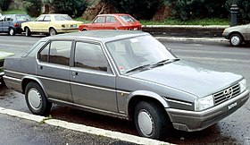 Alfa Romeo 90 Rom Regnerisch.jpg