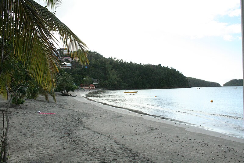 File:Anse de l'ane - panoramio - ydecaseneuve.jpg