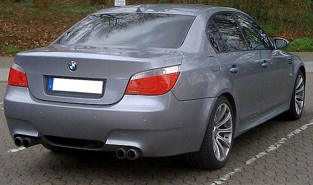 File:BMW M5 rear.jpg - Wikimedia Commons