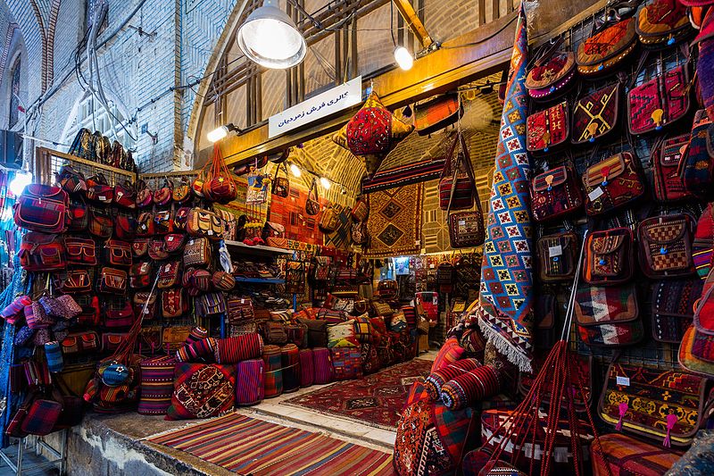 File:Bazaar de Vakil, Shiraz, Irán, 2016-09-24, DD 53.jpg