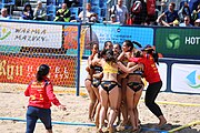 Deutsch: Beachhandball Europameisterschaften 2019 (Beach handball Euro); Tag 2: 3. Juli 2019 – Frauen, Vorrunde Gruppe C, Spanien-Griechenland 2:1 (12:20, 18:16; 8:2) English: Beach handball Euro; Day 2: 3 July 2019 – Women Preliminary Round Group C – Spain-Greece 2:1 (12:20, 18:16; 8:2)