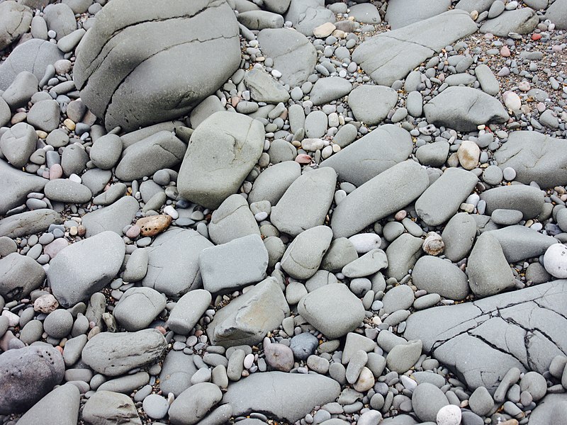 File:Beach rocks and pebbles.jpg