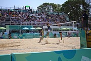 Deutsch: Beachvolleyball bei den Olympischen Jugendspielen 2018; Tag 11, 17. Oktober 2018; Jungen, Spiel um Platz 3 – Argentinien-Ungarn 2:0 (21–15/21–15) English: Beach volleyball at the 2018 Summer Youth Olympics at 17 October 2018 – Bronze Medal Match – Argentina-Hungary 2:0 (21–15/21–15)