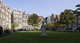 <span class="mw-page-title-main">Begijnhof, Amsterdam</span> One of the oldest inner courts in the city of Amsterdam