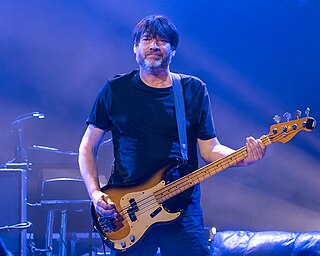 <span class="mw-page-title-main">Alex James (musician)</span> British bassist