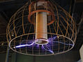 Tesla coil in Palais de la découverte, Paris.