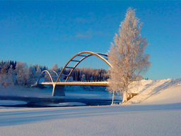Bron över Vindelälven vid Holmforsen i Rödåsel byggd 1937.