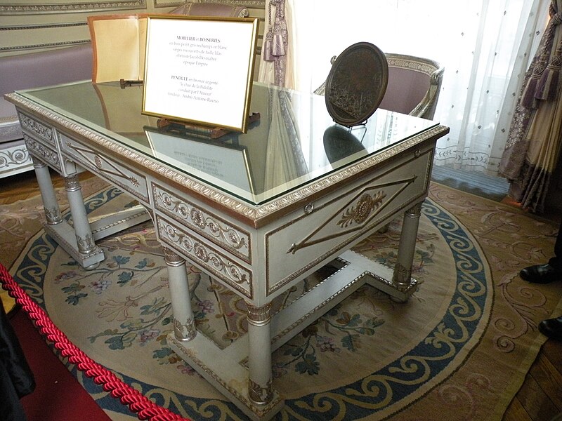 Bureau salon argent élysée.JPG