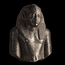 Buste de pharaon, Moyen Empire (v. 2033-1786 AEC)