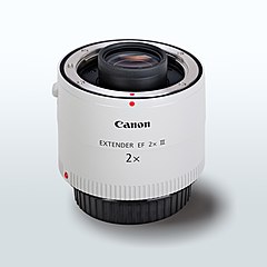 Canon-Extender-EF-2x-III-03.jpg