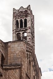 Bell tower of the cathedral Catedral de La Seu d'Urgell. Cataluna C07.jpg