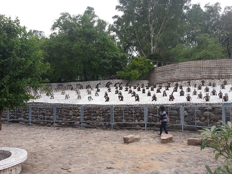 File:Chandigarh Rock Garden 49.jpg