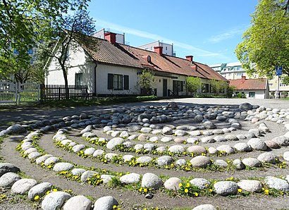 Vägbeskrivningar till Charlottenburgs Gård med kollektivtrafik