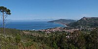 Blick auf Castellabate und San Marco vom Monte Licosa