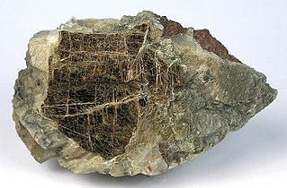 <span class="mw-page-title-main">Clintonite</span> Phyllosilicate mineral