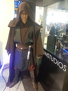 Codsplayer Ecuatoriano interpretando el personaje de Anakin Skywalker
