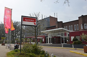 Congrescenter and Hotel "de Reehorst" Ede - panoramio