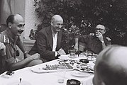 מורגנטאו עם ראש המטה הכללי יעקב דורי (מימין) ועם ראש אגף המבצעים יגאל ידין (משמאל) בביקור בישראל באוקטובר 1948