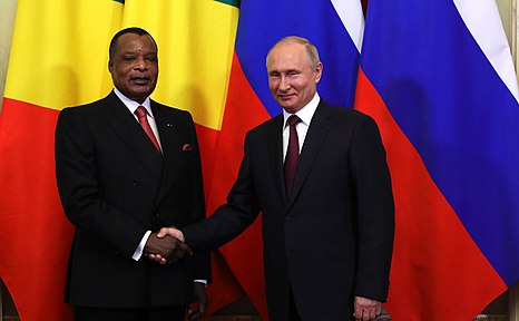 Vladimir Putin with Denis Sassou Nguesso at the ceremony for exchanging documents signed following Russia-Congo talks, May 2019.