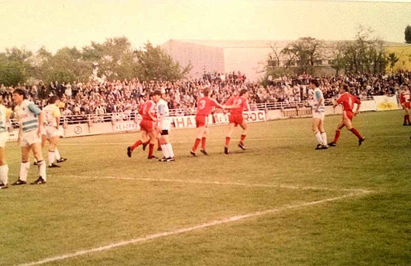 File:Dorog vs Vac match in 1991.jpg