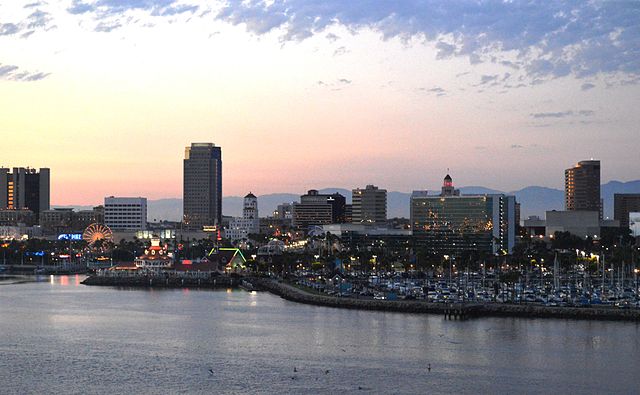 File:Downtown,_Long_Beach_from_Queen_Mary_(Dusk).JPG