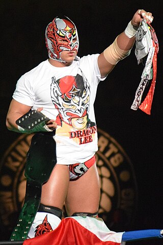 <span class="mw-page-title-main">Dragon Lee (wrestler)</span> Mexican professional wrestler (born 1995)