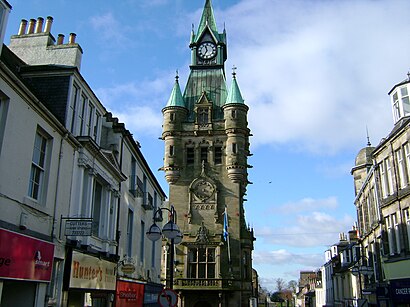 How to get to Dunfermline City Chambers with public transport- About the place