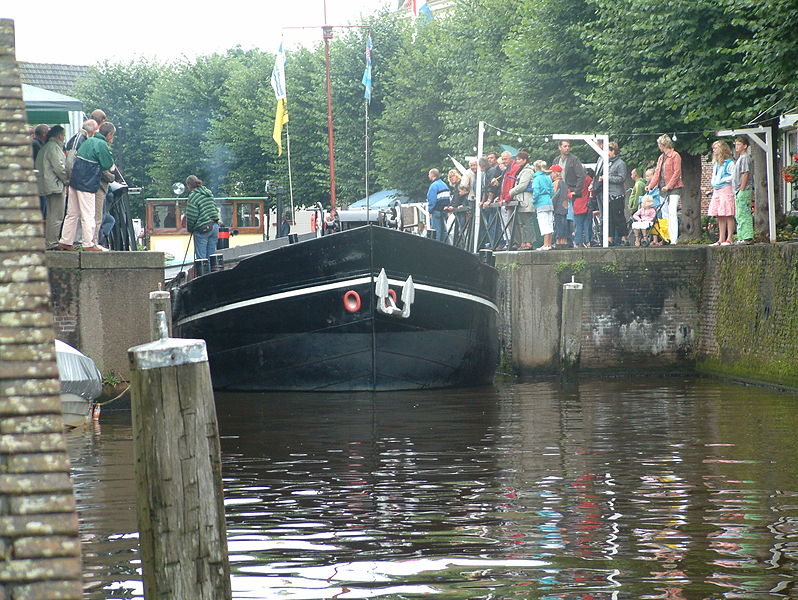 File:ENI 02200907 DRIE GEBROEDERS (03).JPG