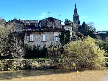 Eglise Saint-Jacques de Tartas et berges de la Midouze