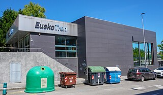 <span class="mw-page-title-main">Etxebarri station</span> Railway station in Etxebarri, Basque Country, Spain