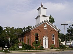 Первая унитарная церковь, Хобарт, Индиана P7220039.jpg