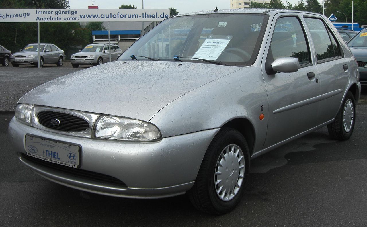 Image of Ford Fiesta MK4 (1995-1999) front