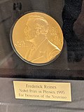 Thumbnail for File:Frederick Reines Nobel Prize.jpg