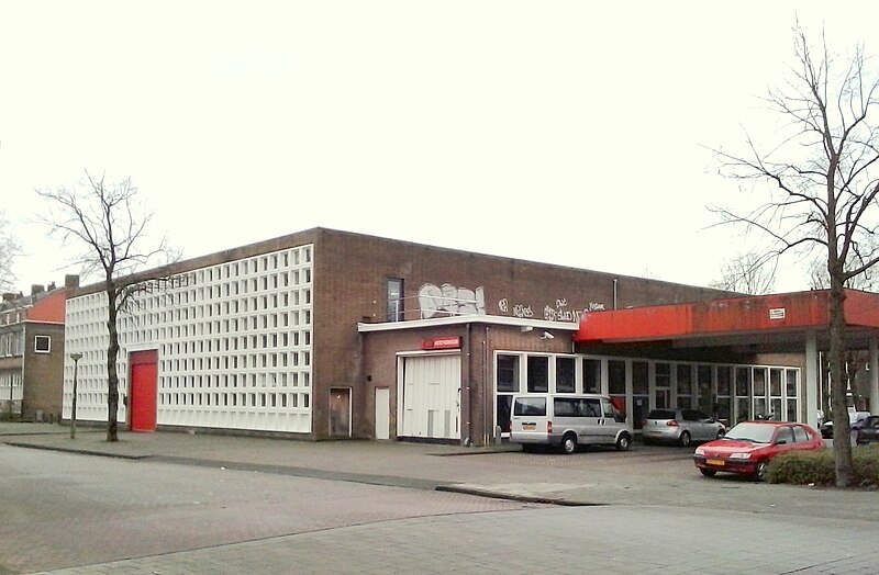 File:Garage J Huizingalaan.jpg