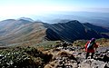 牛首からの登山道