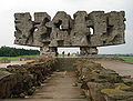 Monument "Lluita i martiri", Majdanek (Polònia).