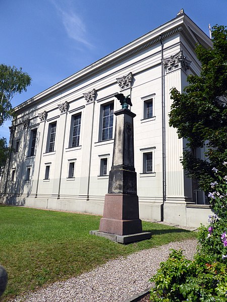 File:Gesundbrunnen Badstraße St. Paulskirche-002.jpg