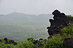 三原山: 構造, 周辺環境, 火山活動史