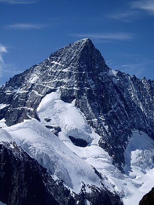 Gross Grünhorn från öster, från Finsteraarhornhütte