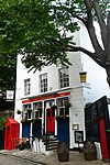 Grenadier, Belgravia, SW1 (5992985459) .jpg