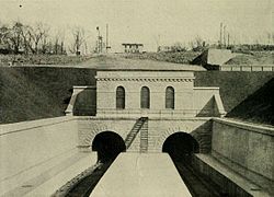 New York Tunnel Extension