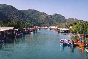 Hafen Bang Pu.jpg