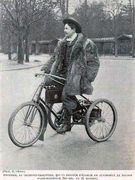 File:Henri Fournier, dans La Vie au Grand Air du 15 avril 1898.jpg