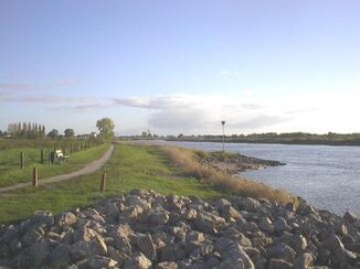 Ijssel: Namensbezeichnung und Schreibweise, Abzweigung und Verlauf, Entstehungsgeschichte