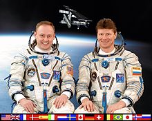 ISS Expedition 9 crew.jpg